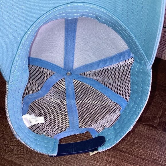 Unisex Magellan Outdoors Fishing Trucker Hat Adjustable Baby Blue & White - Picture 8 of 10